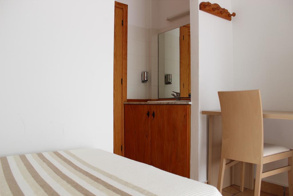 Hostal Masin Табарка Екстериор снимка