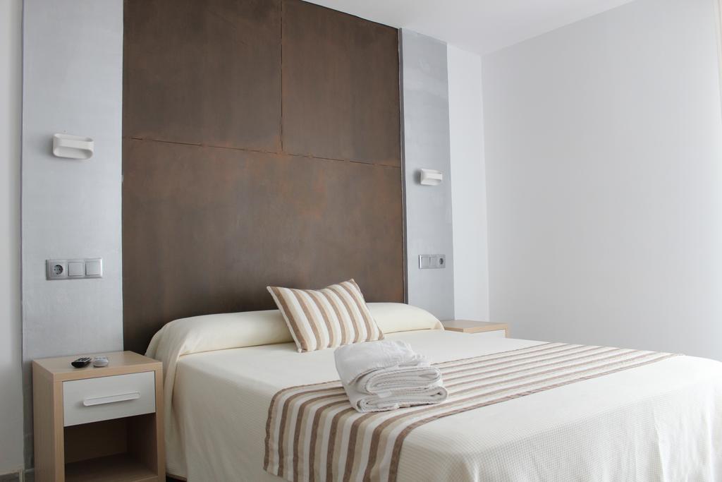 Hostal Masin Табарка Екстериор снимка