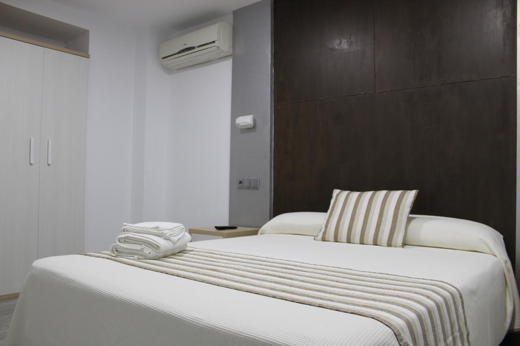 Hostal Masin Табарка Екстериор снимка